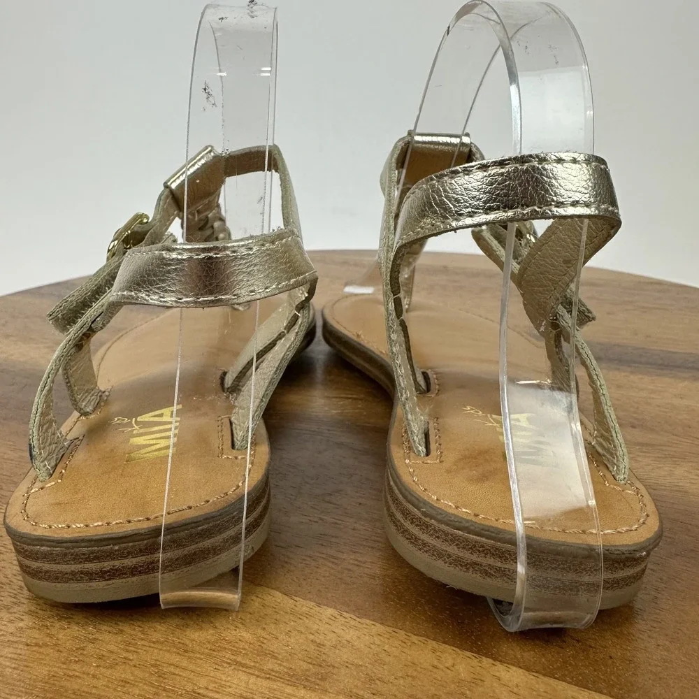 New Big Kids Girls Mia Annae Gold Faux Leather Braided T-Strap‎ Sandals Size 2 Y